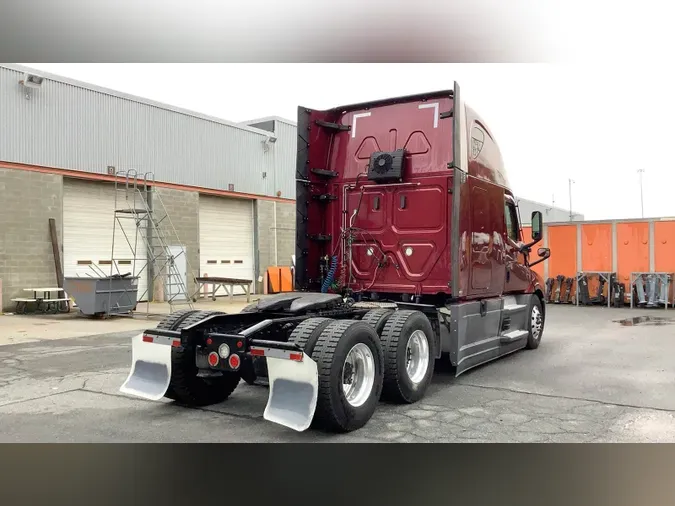 2023 Freightliner Cascadia 126ef765c2e7fe64a7a5900b3e1555c78ac