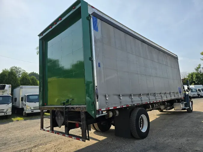 2019 FREIGHTLINER/MERCEDES M2 106