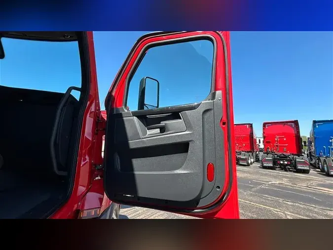 2023 FREIGHTLINER CA126