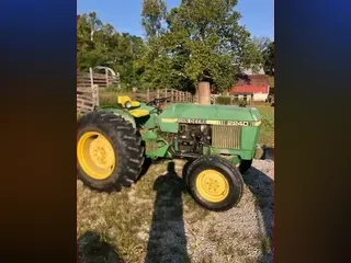 1981 John Deere 2240