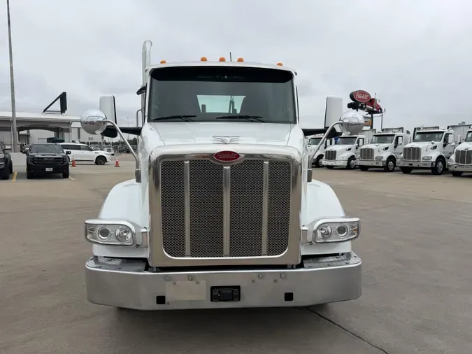 2023 Peterbilt 567