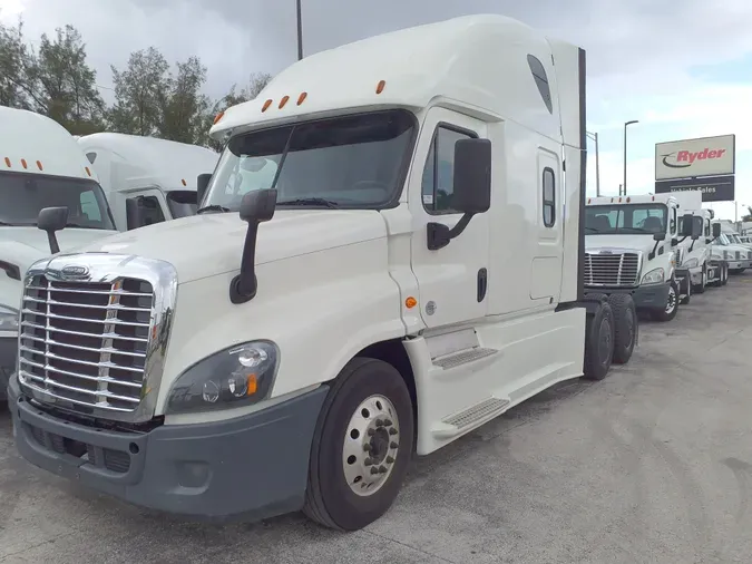 2019 FREIGHTLINER/MERCEDES CASCADIA 125