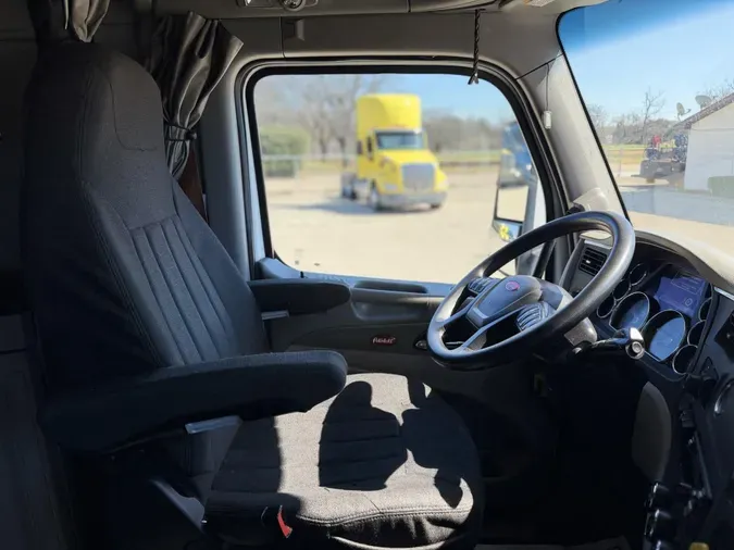 2021 Peterbilt 579ef82965de4e7115f5657436d6b14d186