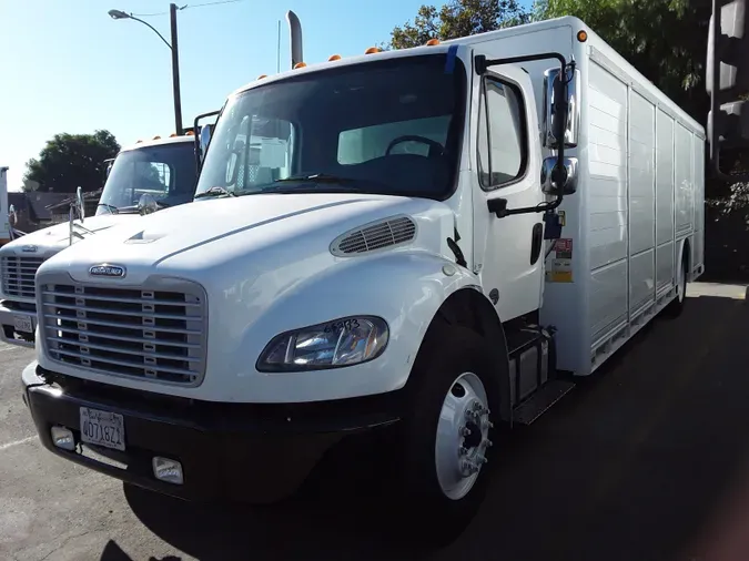 2017 FREIGHTLINER/MERCEDES M2 106