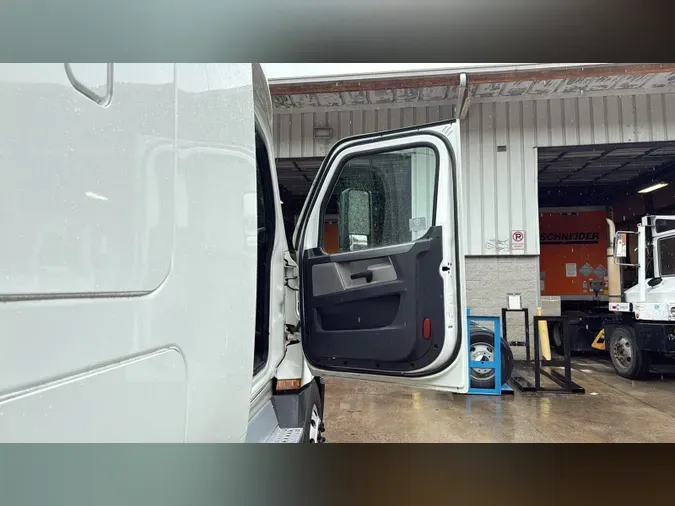 2021 Freightliner Cascadia