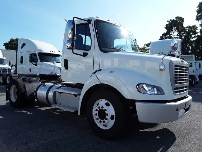 2017 FREIGHTLINER/MERCEDES M2-112