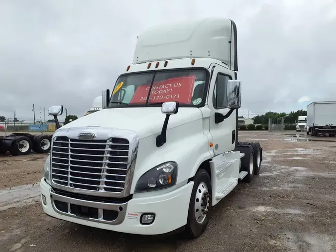 2019 FREIGHTLINER CASCADIA 125ef892ba2be6192ff2f384a3a3c5b2ba3