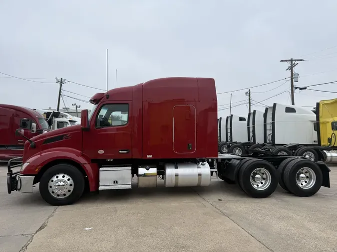 2022 Peterbilt 579