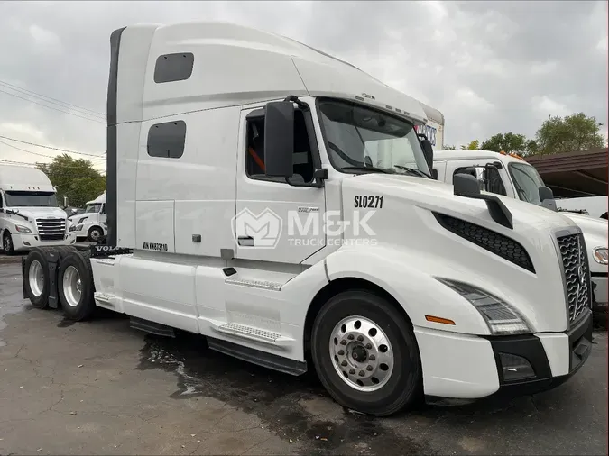 2019 VOLVO VNL64T760ef92918eeb4c270414f7f341e39c4c01