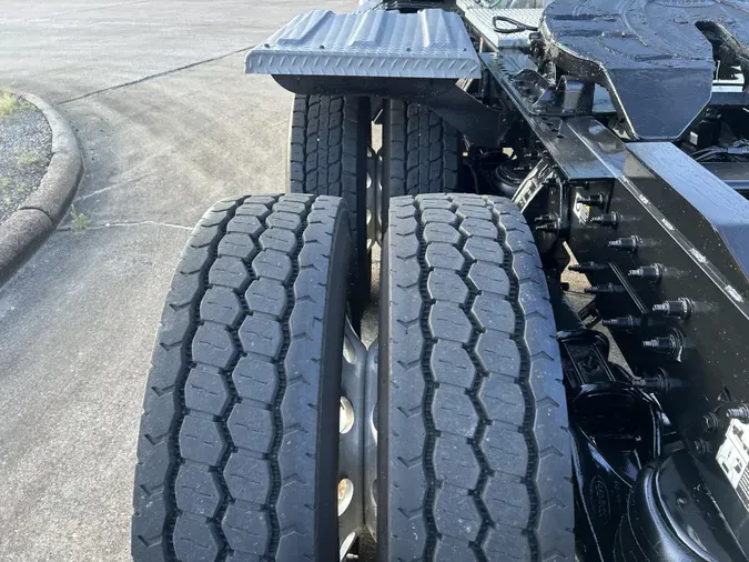 2022 Peterbilt 567