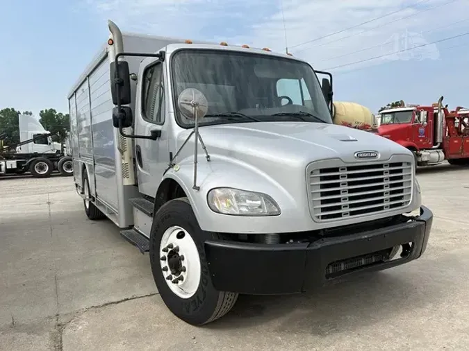 2017 FREIGHTLINER BUSINESS CLASS M2 106
