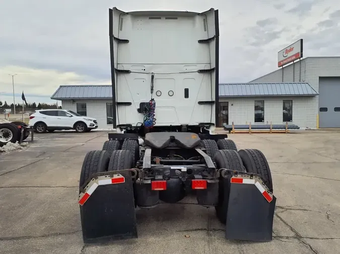 2020 NAVISTAR INTERNATIONAL LT625 SLPR CAB
