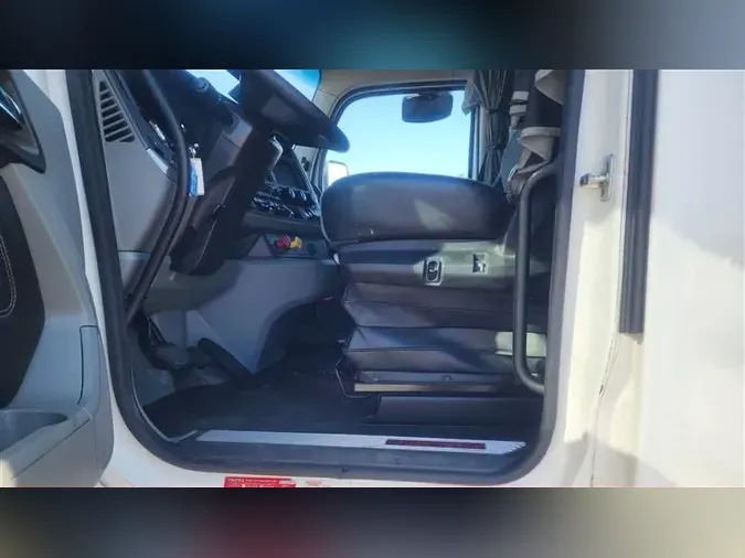 2021 KENWORTH T680ef999c318cdf9c4d5330ba0e0366247e