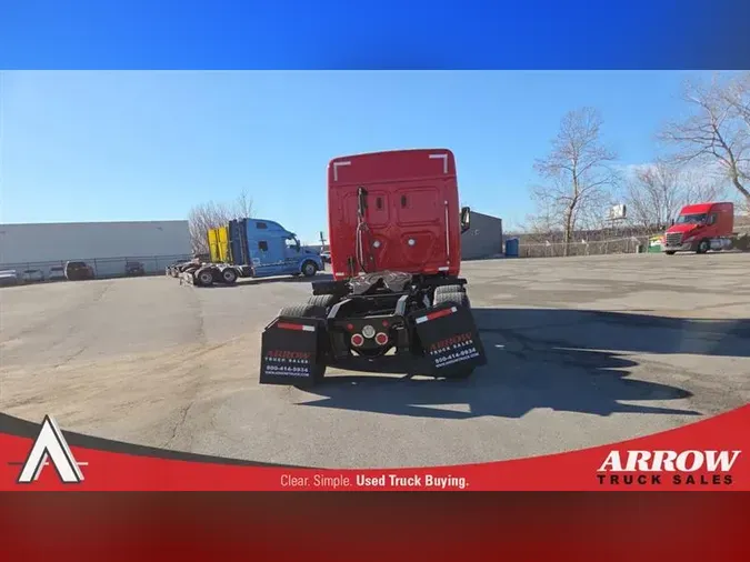 2020 FREIGHTLINER CA116