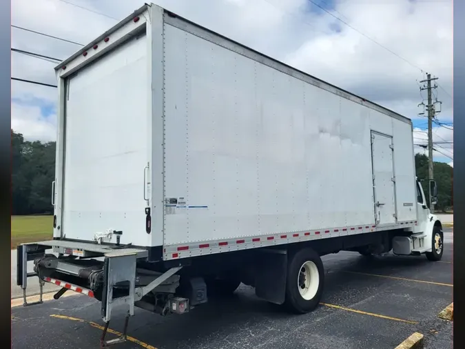2019 FREIGHTLINER M2 106