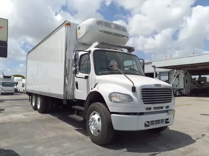 2018 FREIGHTLINER/MERCEDES M2 106