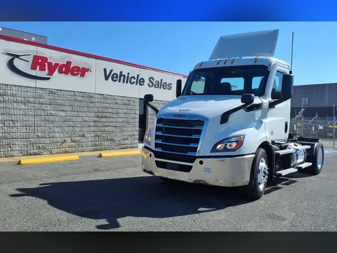 2020 FREIGHTLINER/MERCEDES NEW CASCADIA 116efb05ba5bdc4a67f0c49cf615df0ae1a