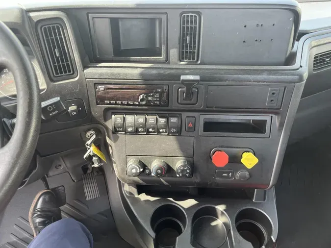 2019 International LT625
