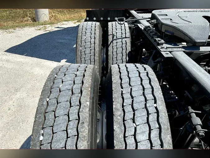 2022 INT LT625 6x4