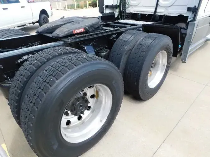 2019 Freightliner Cascadia 125