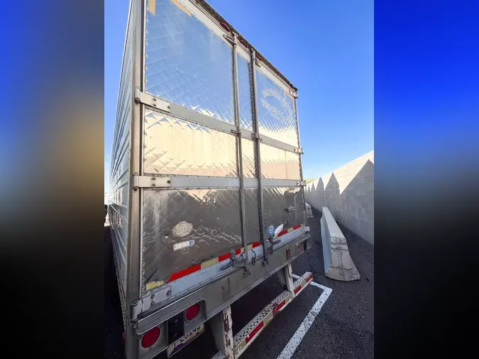 2005 UTILITY VS2RAefc7bc0e4fef012cd74e83966a11d5fa