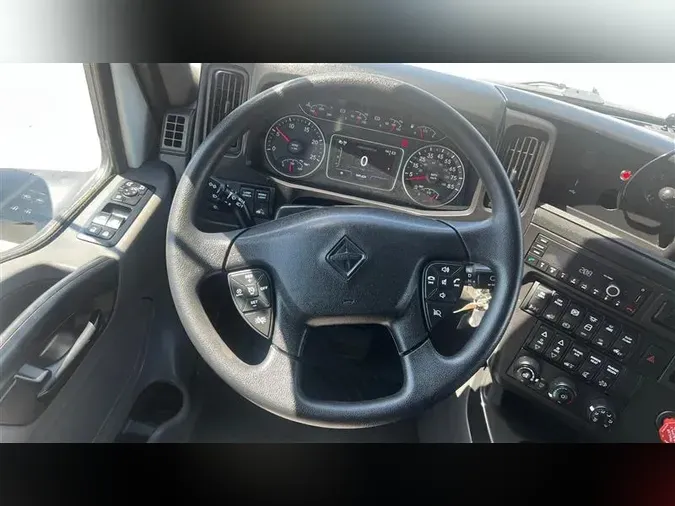 2022 INTERNATIONAL LT625