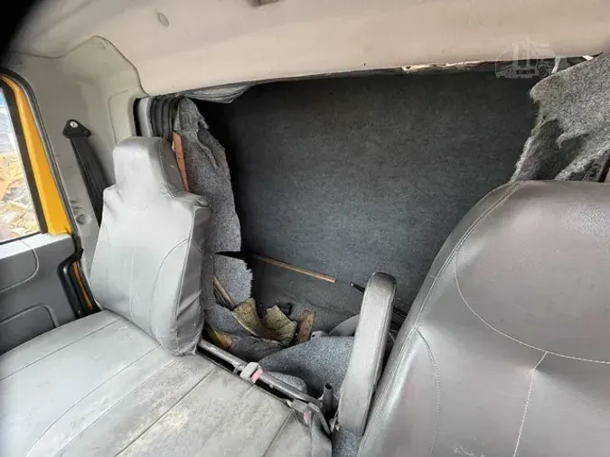 2018 INTERNATIONAL DURASTAR 4300