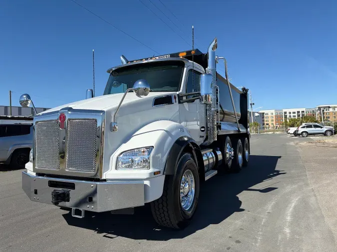 2026 Kenworth T880 Short Hoodefcd21eca0ebe0711a0acd2b3d4ff75b