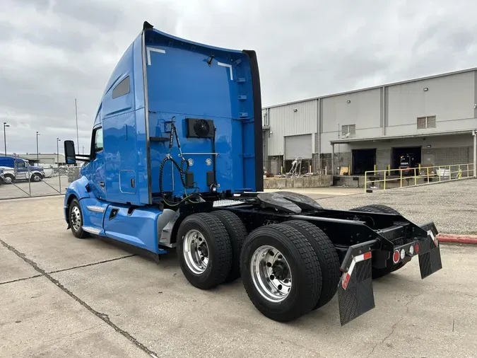 2021 Kenworth T680