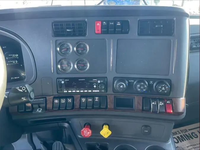 2023 Kenworth T680efd09b27f89fbc5d8b40c8f76acd29d4