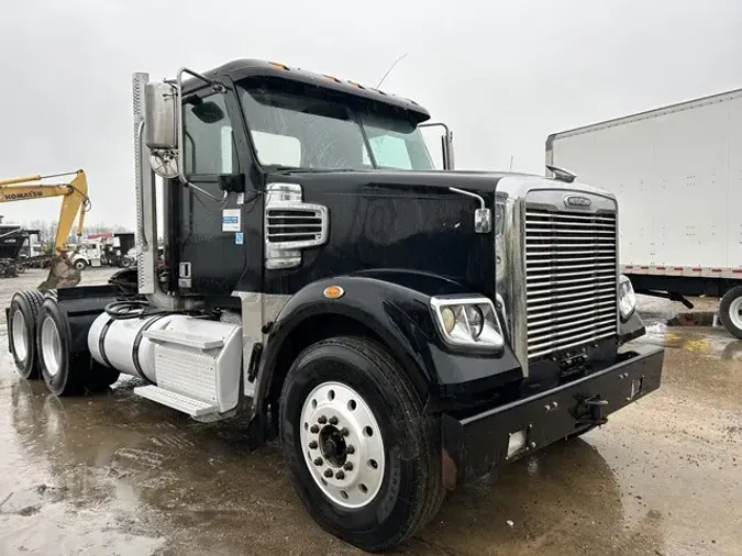 2019 FREIGHTLINER CORONADO 122 SD