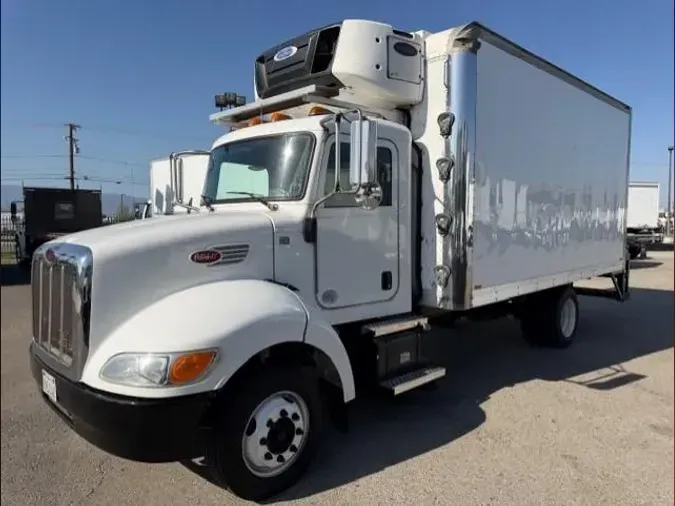 2018 Peterbilt 325