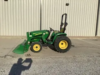 2017 John Deere 3025E