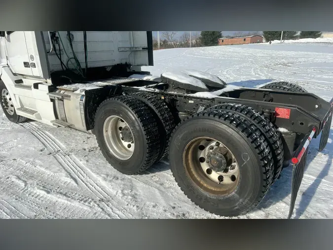 2018 Volvo VNL300