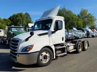 2019 FREIGHTLINER NEW CASCADIA PX12664