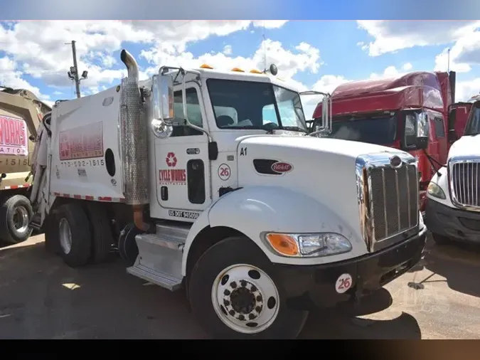 2013 PETERBILT 337