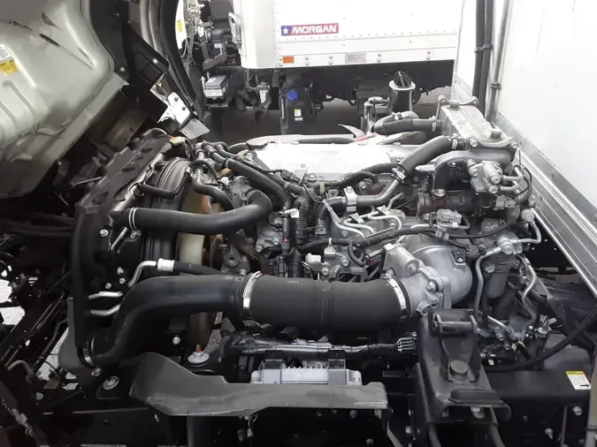 2018 ISUZU NPR