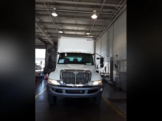 2020 NAVISTAR INTERNATIONAL MV607 (4X2)