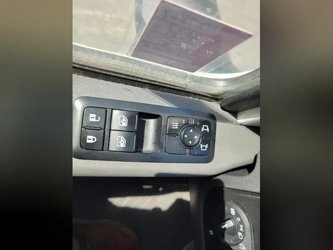 2022 International LT625