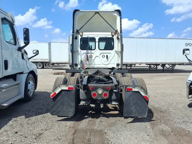 2019 FREIGHTLINER NEW CASCADIA PX12664