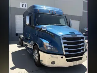 2021 FREIGHTLINER CA126