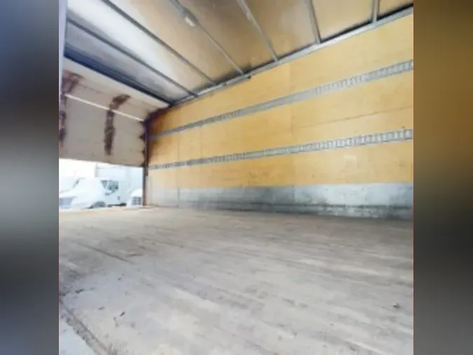 2019 FREIGHTLINER/MERCEDES M2 106