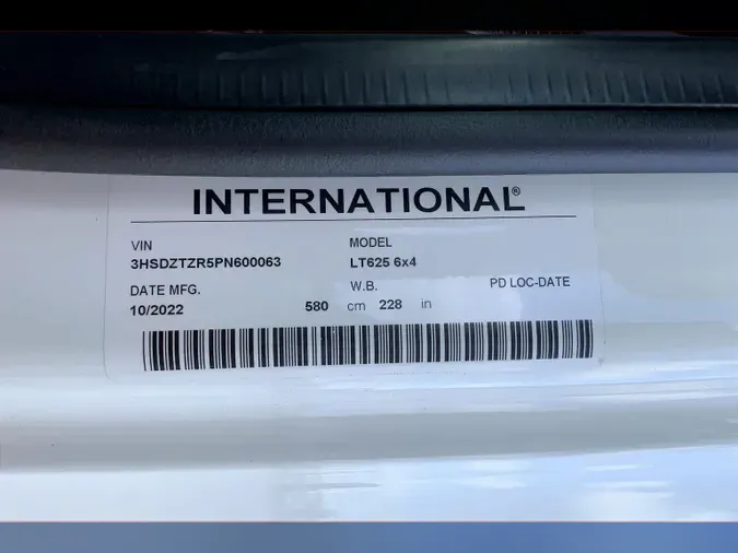2023 INT LT625 6x4