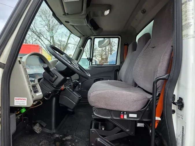 2018 NAVISTAR INTERNATIONAL 4300