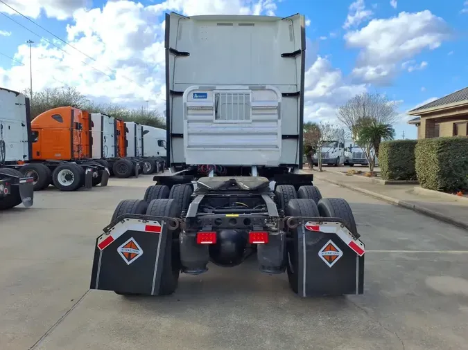 2020 NAVISTAR INTERNATIONAL LT625 SLPR CAB