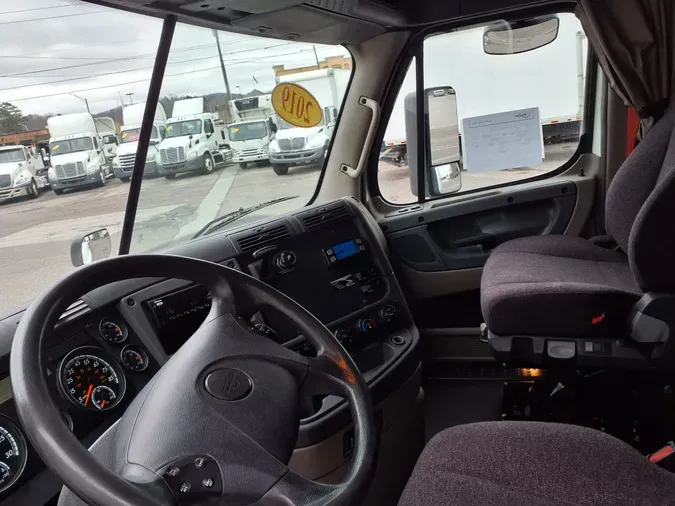 2019 FREIGHTLINER/MERCEDES CASCADIA 125