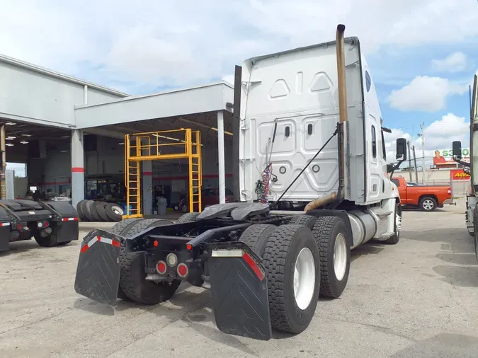 2019 FREIGHTLINER/MERCEDES CASCADIA 125