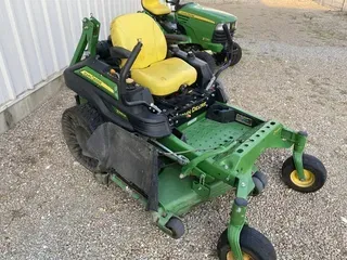 2017 John Deere Z930M