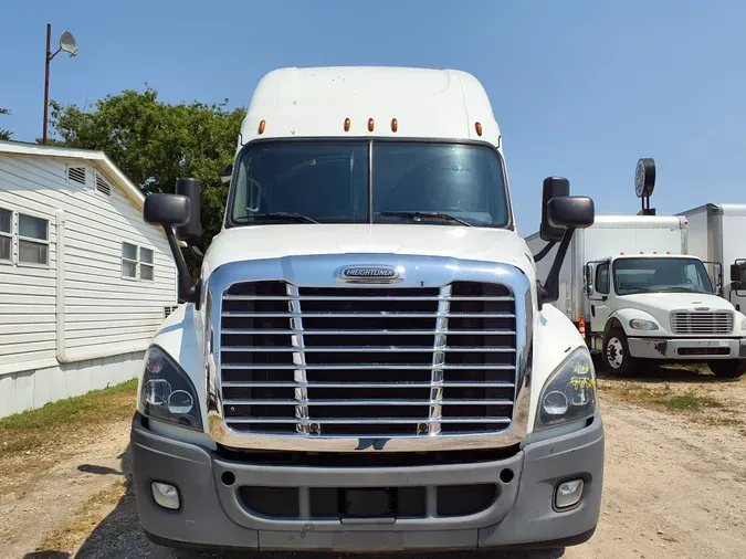 2019 FREIGHTLINER/MERCEDES CASCADIA 125