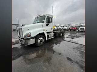 2018 FREIGHTLINER/MERCEDES CASCADIA 125